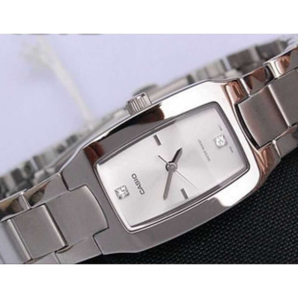 CASIO GENERAL LTP-1165A-7C2DF QUARTZ SILVER STAINLESS STEEL WOMEN'S WATCH - H2 Hub Watches