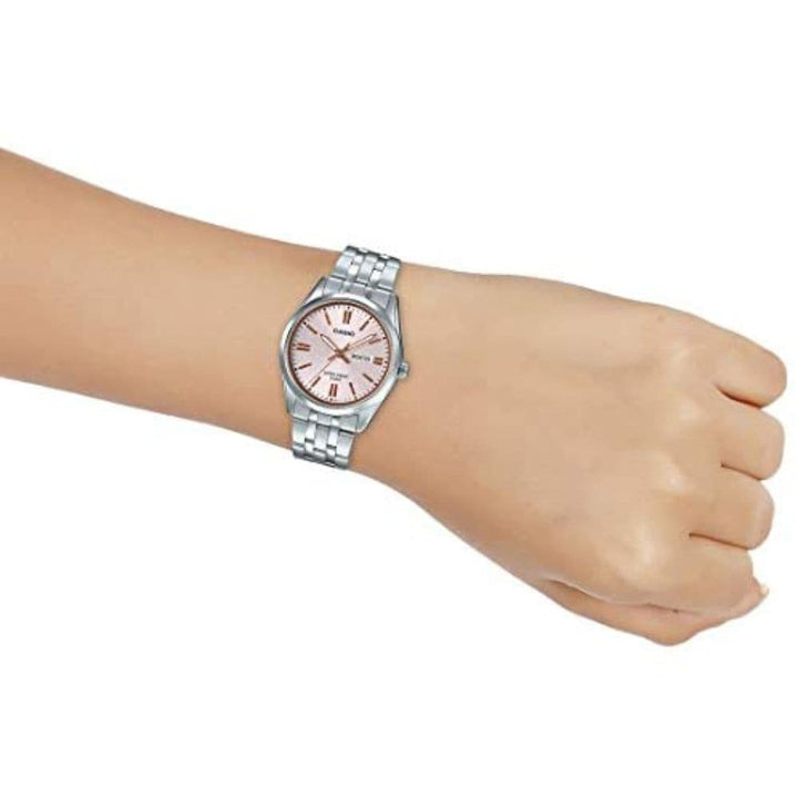 CASIO GENERAL LTP-1335D-4AVDF ENTICER WOMEN'S WATCH - H2 Hub Watches
