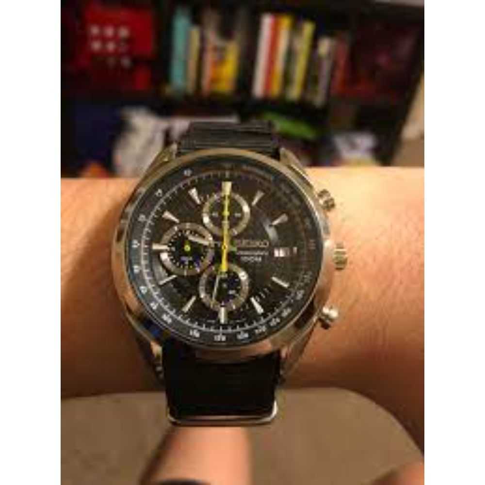 SEIKO GENERAL SSB175P1 CHRONOGRAPH STAINLESS STEEL MEN'S SILVER WATCH - H2 Hub Watches