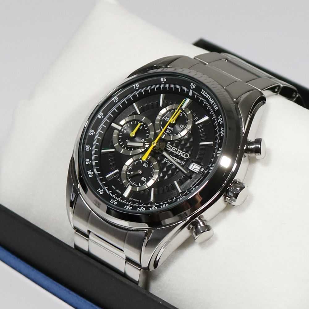 SEIKO GENERAL SSB175P1 CHRONOGRAPH STAINLESS STEEL MEN'S SILVER WATCH - H2 Hub Watches