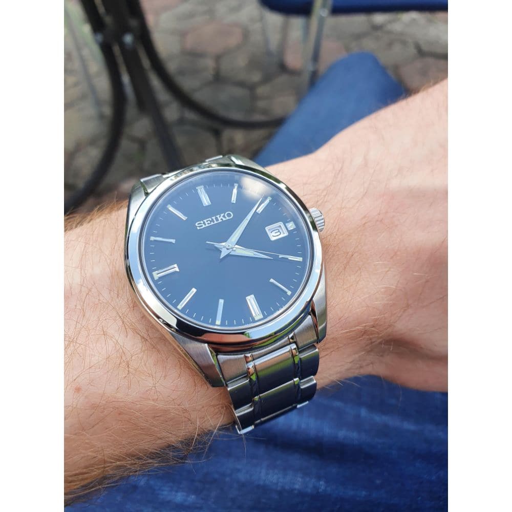SEIKO GENERAL SUR311P1 STAINLESS STEEL MEN'S WATCH - H2 Hub Watches