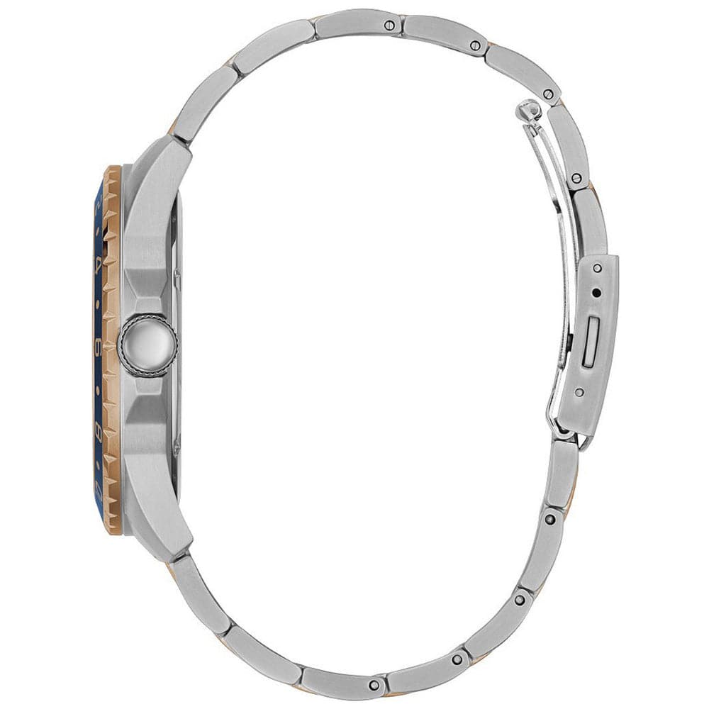 W1107g3 guess on sale